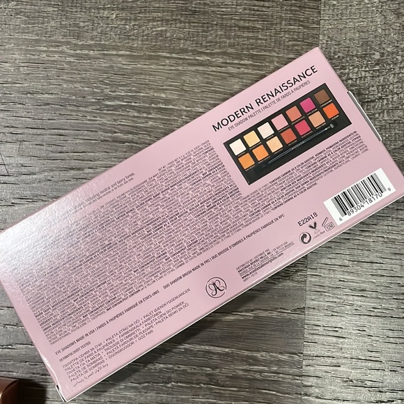 Anastasia Stick Highlighter & Modern Renaissance Eye Shadow Palette - Picture 5 of 5